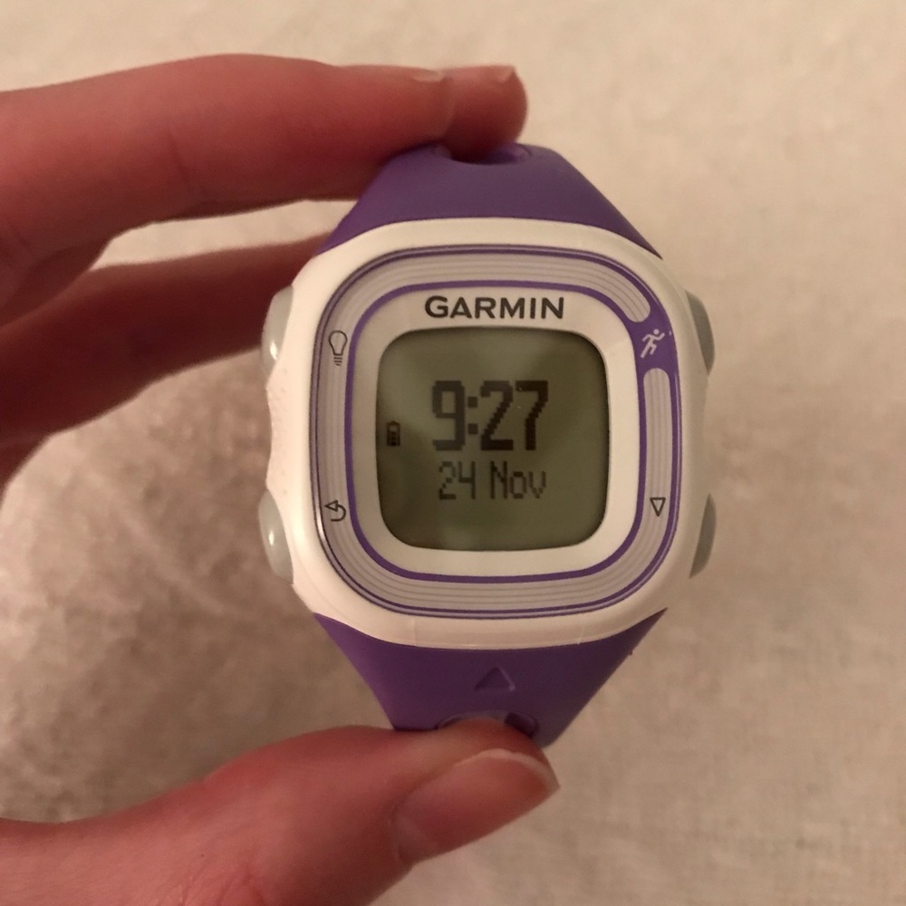 Garmin Forerunner 10 Fitness GPS Watch